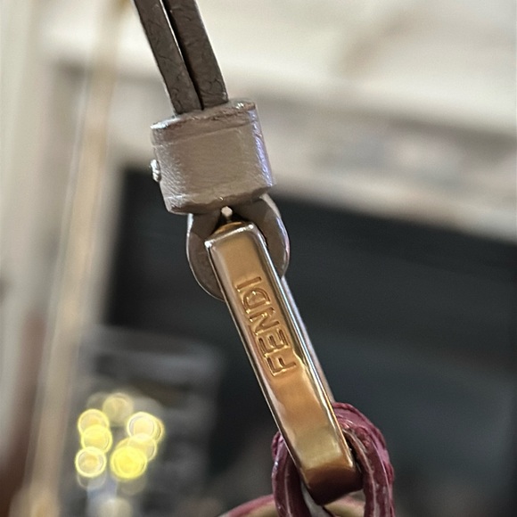 Authentic RARE Fendi Rainbow Pequin Large Hobo in BEAUTIFUL Vintage Condition! - Picture 7 of 16